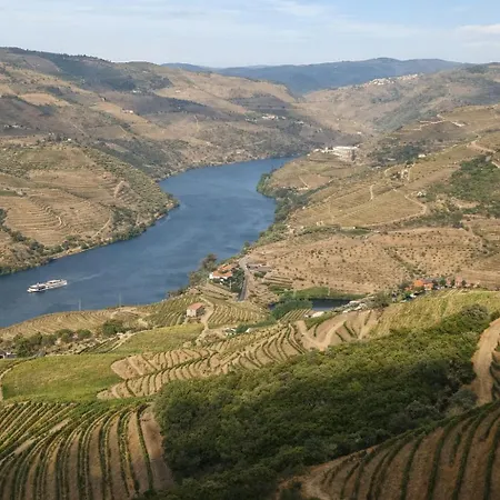 Bed & Breakfast Panorama Douro House Armamar